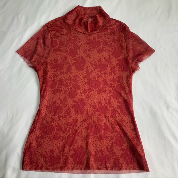 Burgandy Floral print mesh top - Picture 1 of 2